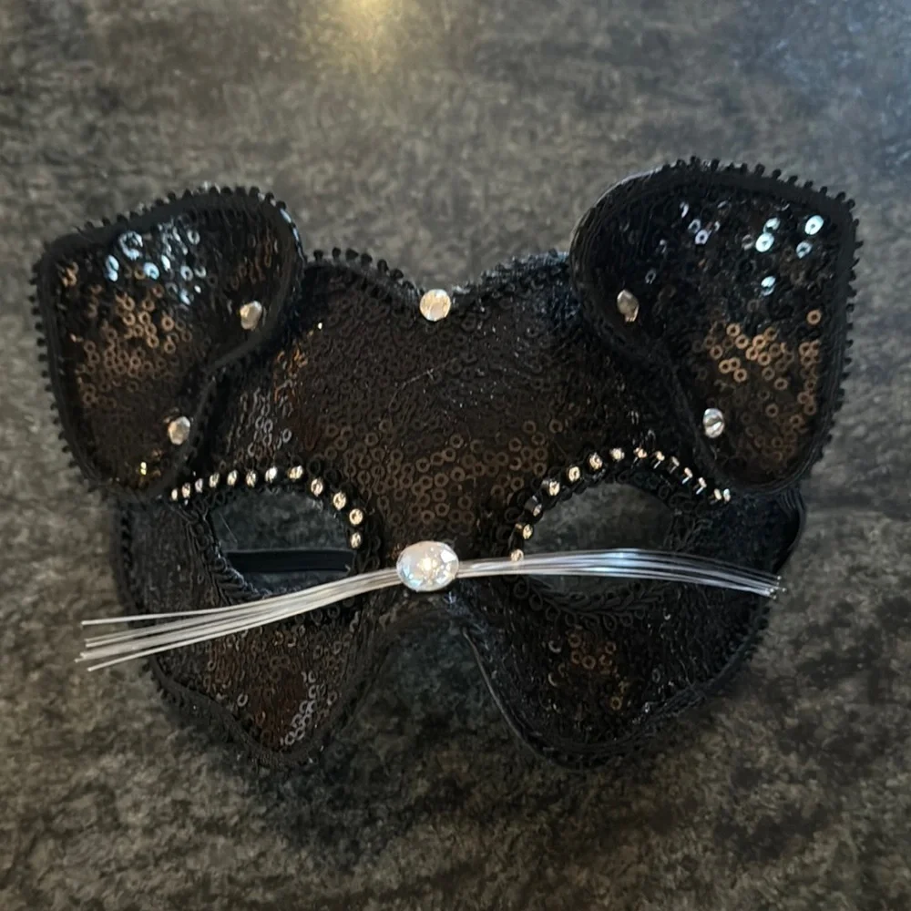 Sequin Black Cat Face Mask